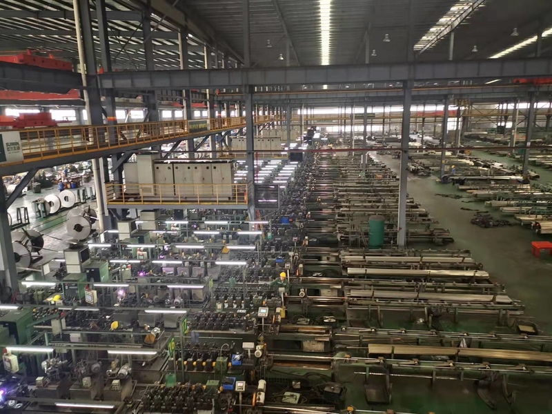 Wuxi Hai Lang Metal Product Co.,Ltd ligne de production du fabricant
